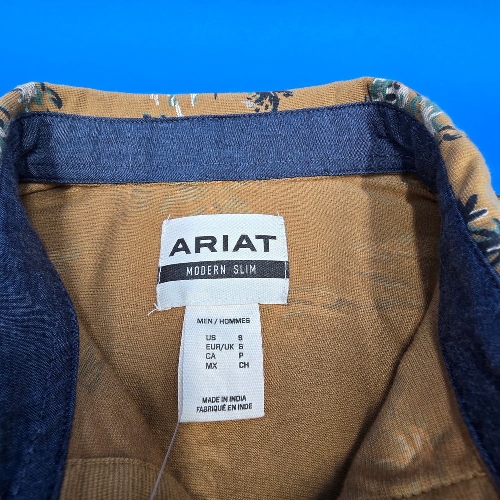 Ariat Mens Retro Button Down Shirt S Modern Slim SS Mocha Tropical Palm Tree NWT - Picture 5 of 11